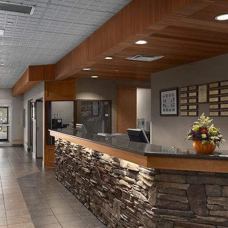 Border Inn & Suites Lloydminster Interiør billede