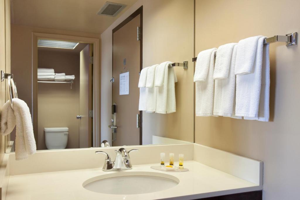 Border Inn & Suites Lloydminster Eksteriør billede