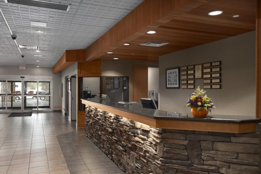 Border Inn & Suites Lloydminster Interiør billede